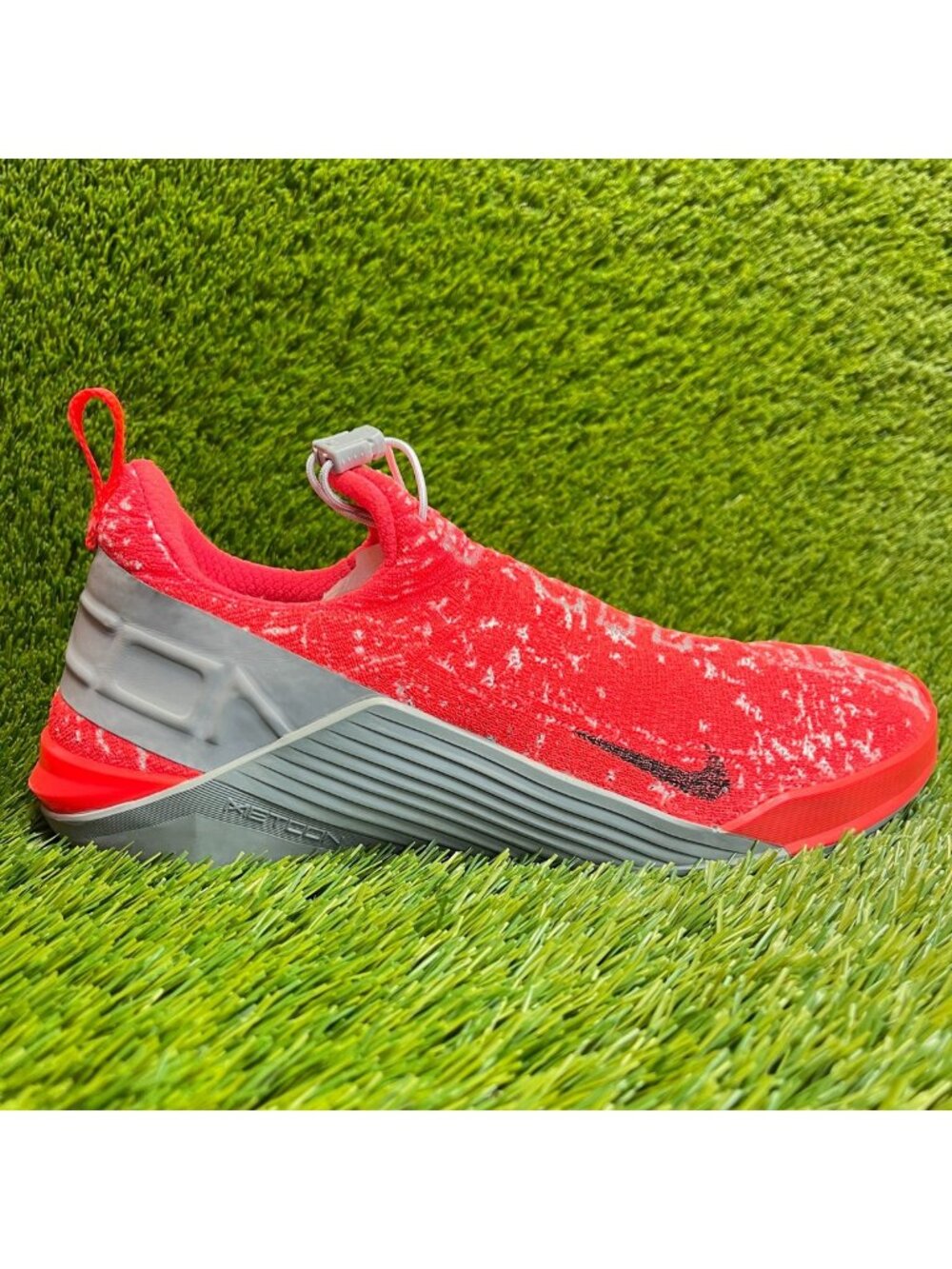 Nike React Metcon Mens Size 10.5 Red Gray Running Training Gym Shoes Sneakers